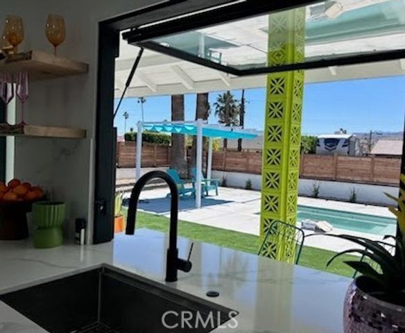 3940 E Calle San Antonio, Palm Springs, CA 92264