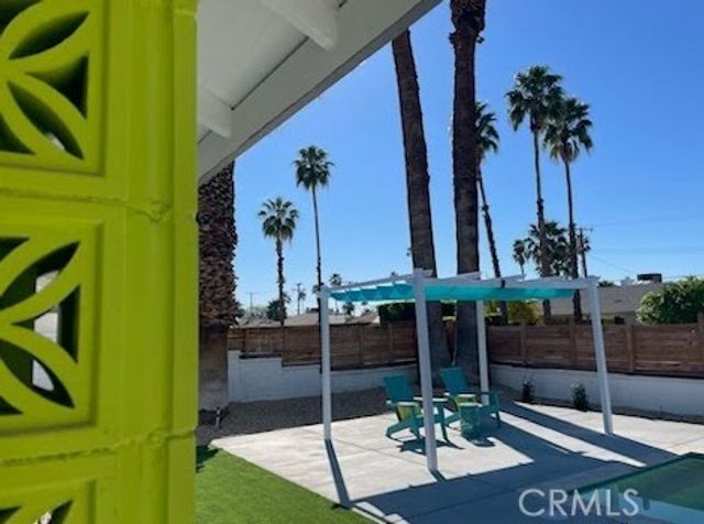 3940 E Calle San Antonio, Palm Springs, CA 92264