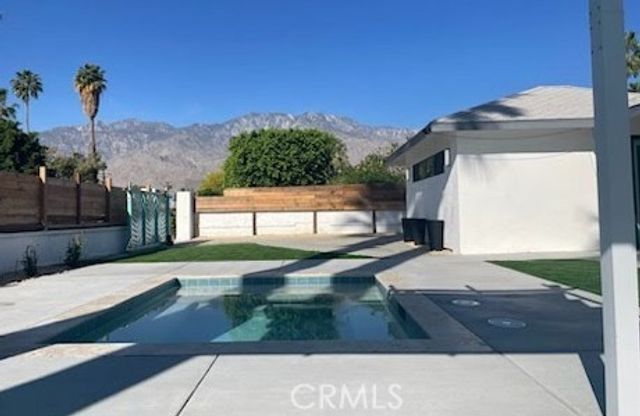 3940 E Calle San Antonio, Palm Springs, CA 92264