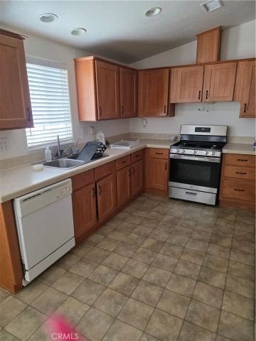 57963 Campanula, Yucca Valley, CA 92284
