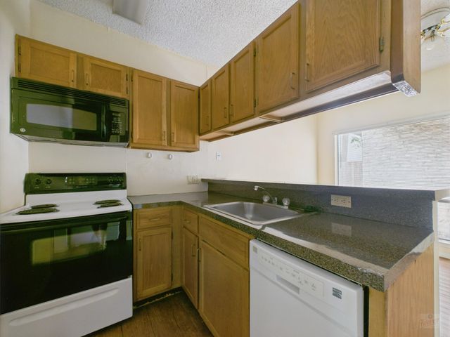 2815 Rio Grande ST 110, Austin, TX 78705