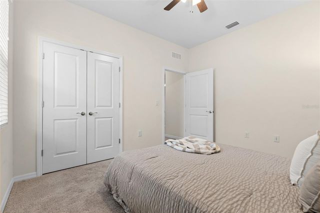 8136 WHEAT STONE DRIVE, Zephyrhills, FL 33540