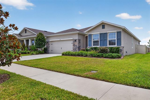 8136 WHEAT STONE DRIVE, Zephyrhills, FL 33540