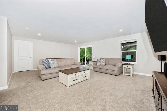 5613 ZOE LN, Frederick, MD 21704