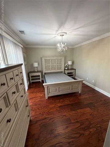 8455 Williamstown Drive, Shelby Twp, MI 48316