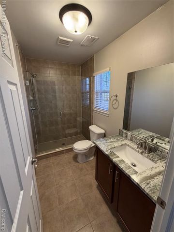 8455 Williamstown Drive, Shelby Twp, MI 48316