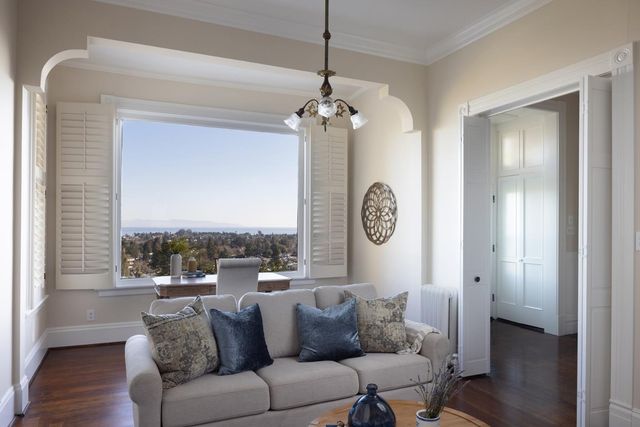 535 Highland Avenue, Santa Cruz, CA 95060