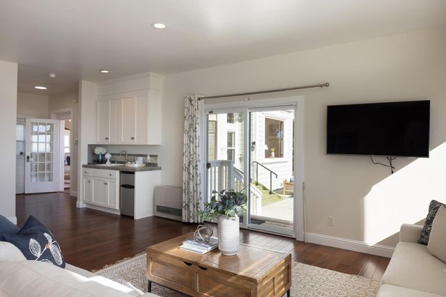 535 Highland Avenue, Santa Cruz, CA 95060