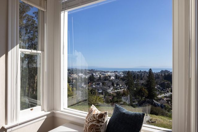 535 Highland Avenue, Santa Cruz, CA 95060