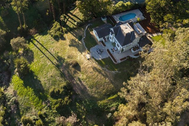 535 Highland Avenue, Santa Cruz, CA 95060