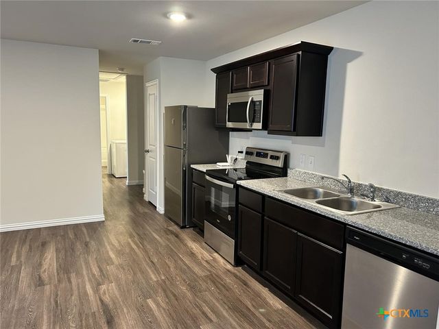 918 S 39th Street B, Temple, TX 76504