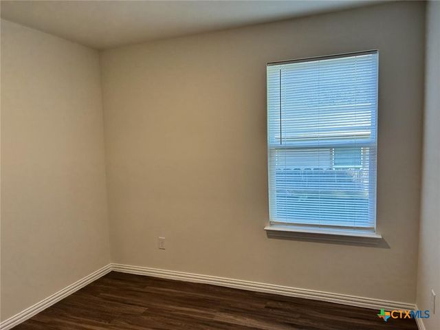 918 S 39th Street B, Temple, TX 76504