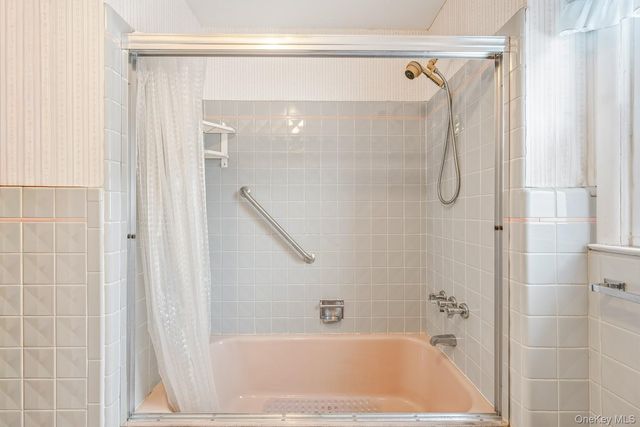 138-07 13th Avenue, Malba, NY 11357