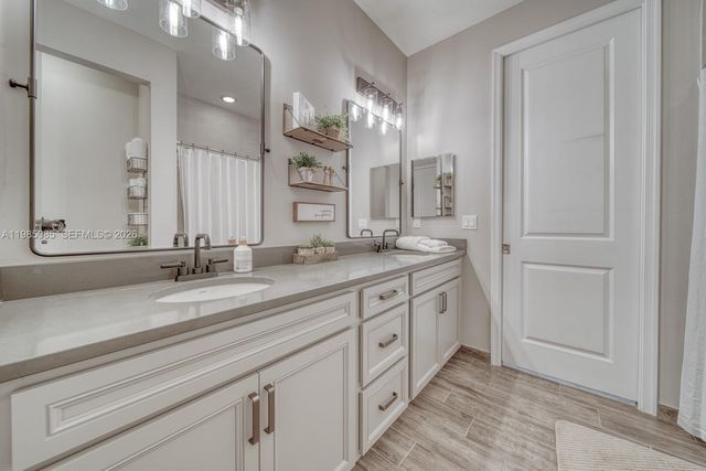 6114 Yerba Buena Ct, Lake Worth, FL 33467