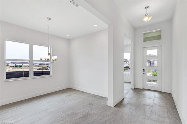 8718 Driftwood DR, Naples, FL 34114