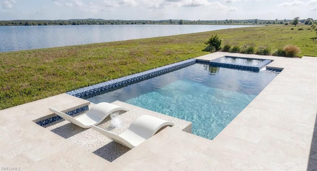 8718 Driftwood DR, Naples, FL 34114