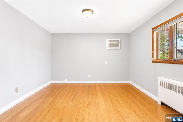1-10 Lambert Road, Fair Lawn, NJ 07410