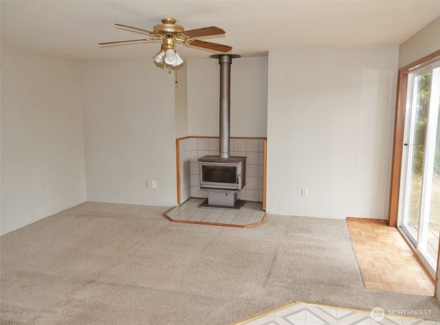 492 Quinault Avenue SE, Ocean Shores, WA 98569