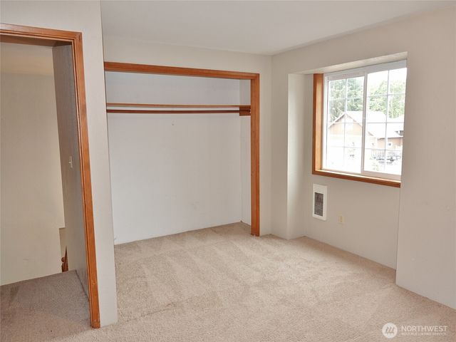 492 Quinault Avenue SE, Ocean Shores, WA 98569