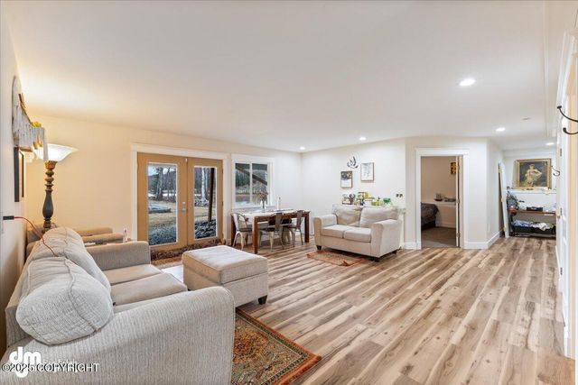 8560 W Hollywood Road, Wasilla, AK 99623