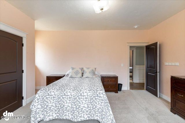 8560 W Hollywood Road, Wasilla, AK 99623