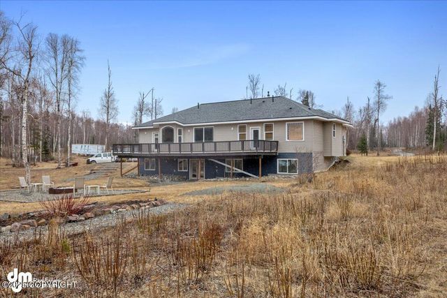 8560 W Hollywood Road, Wasilla, AK 99623