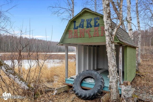 8560 W Hollywood Road, Wasilla, AK 99623