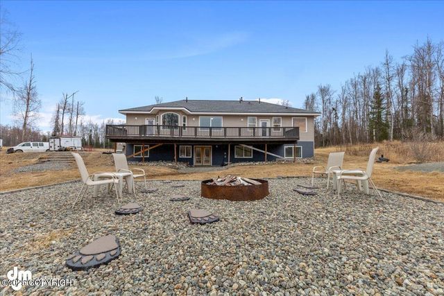 8560 W Hollywood Road, Wasilla, AK 99623