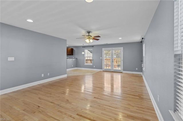 8021 E Glen RD, Norfolk, VA 23505