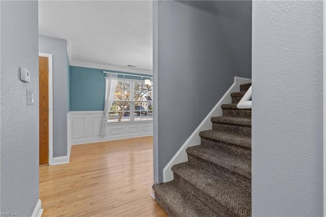 8021 E Glen RD, Norfolk, VA 23505