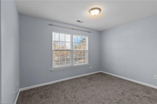 8021 E Glen RD, Norfolk, VA 23505