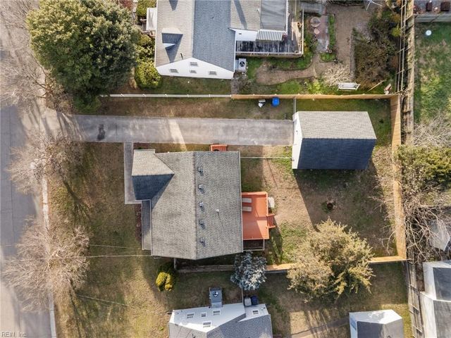 8021 E Glen RD, Norfolk, VA 23505