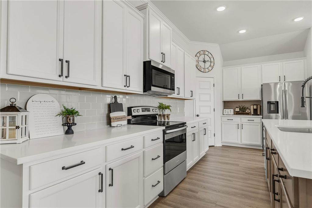 3100 Brady Court, Bryan, TX 77808 — photo 4