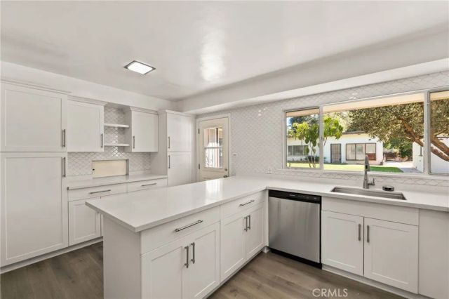 3024 Pine, Riverside, CA 92501