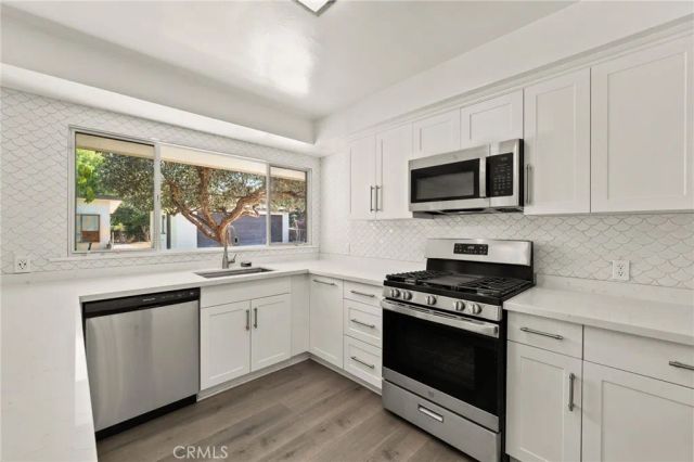 3024 Pine, Riverside, CA 92501
