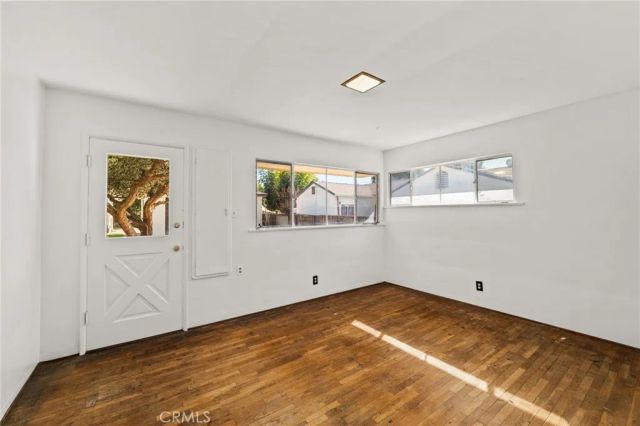 3024 Pine, Riverside, CA 92501