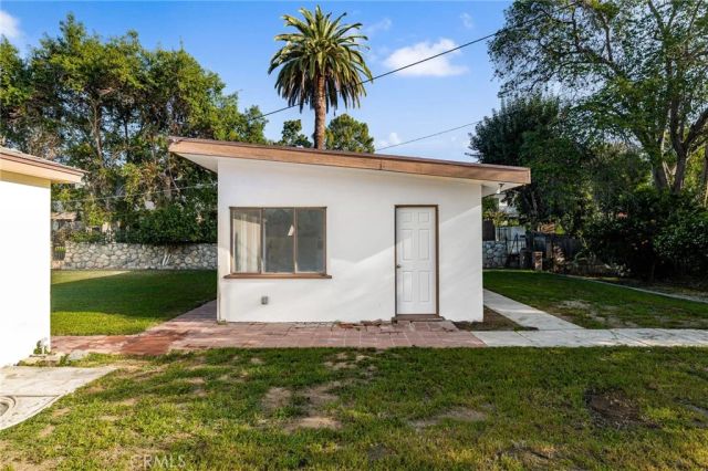 3024 Pine, Riverside, CA 92501