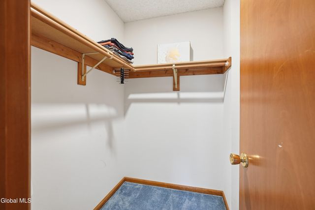 7 Lea Court, Colonie, NY 12309