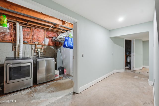 7 Lea Court, Colonie, NY 12309