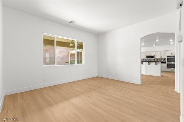 10001 Sharp Ridge Avenue, Las Vegas, NV 89149