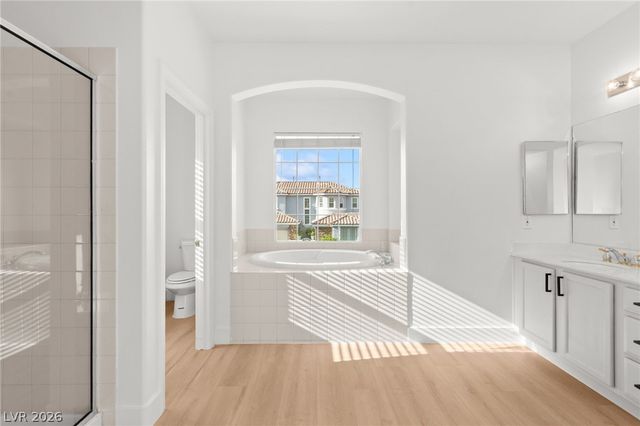 10001 Sharp Ridge Avenue, Las Vegas, NV 89149