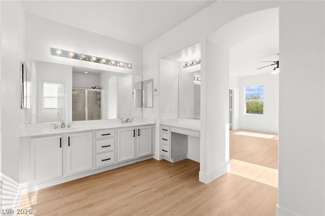 10001 Sharp Ridge Avenue, Las Vegas, NV 89149