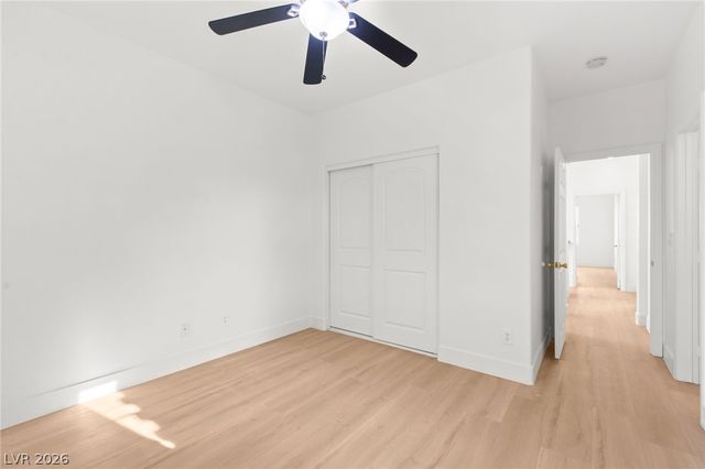 10001 Sharp Ridge Avenue, Las Vegas, NV 89149