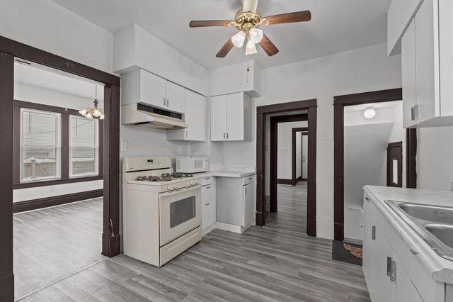 40 Mckinley Place N, Saint Cloud, MN 56303