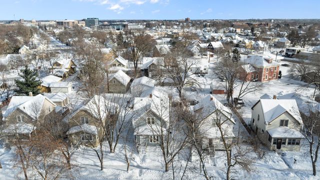 40 Mckinley Place N, Saint Cloud, MN 56303