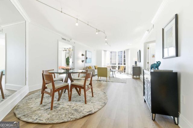 2870 Pharr Court South NW 2505, Atlanta, GA 30305