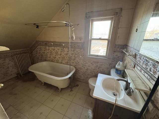 6016 30th AVENUE, Kenosha, WI 53142