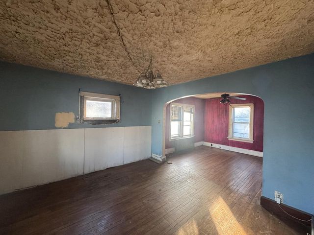 6016 30th AVENUE, Kenosha, WI 53142