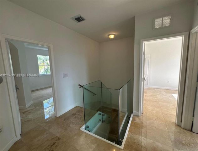 7563 NW 112th Place, Doral, FL 33178