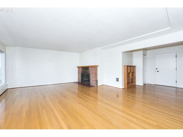 3204 Sw 10TH Ave, Portland, OR 97239